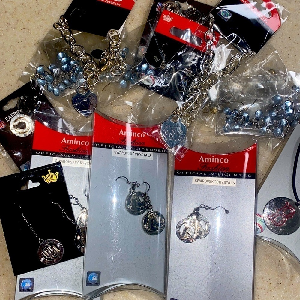 Jewelry lot mixed earrings bracelets silver Swarovski crystal sport teams nwt - Picture 2 of 8